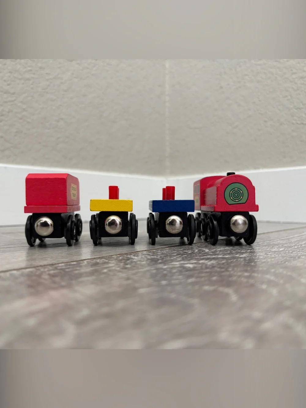 Wooden Red Melissa & Doug Train Set